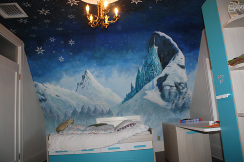Children mural painting with Disney crystal palace design. by Richard Ancheta - Montreal.